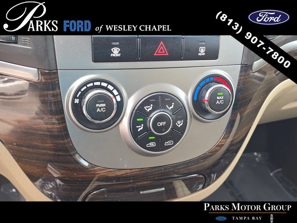 Used 2010 Hyundai Santa Fe GLS AWD/4WD image 21