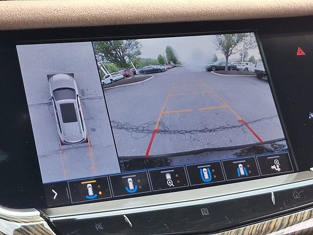Used 2020 Cadillac XT6 Sport w/ Platinum Package AWD/4WD image 19