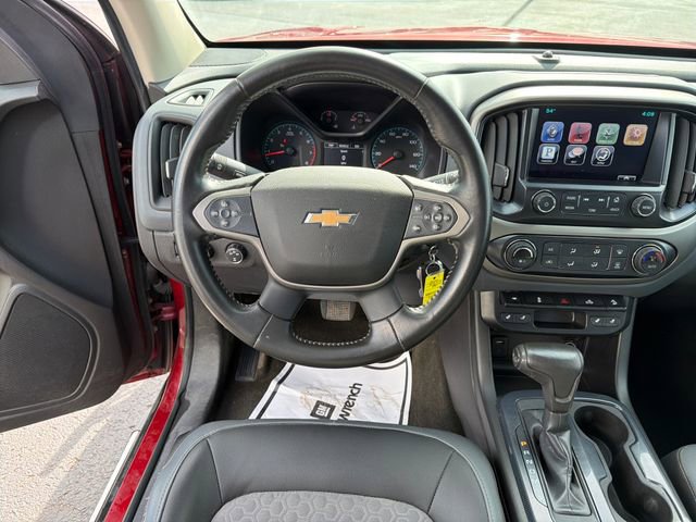 Used 2015 Chevrolet Colorado Z71 AWD/4WD image 32
