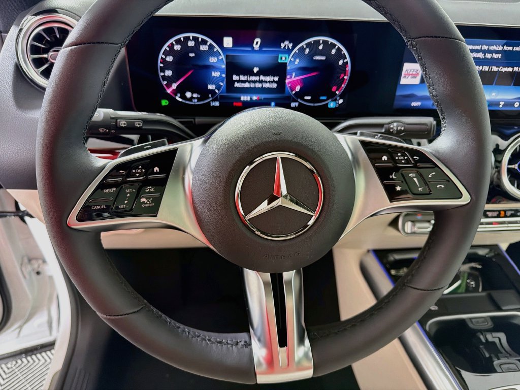 New 2026 Mercedes-Benz GLA 250 4MATIC image 13