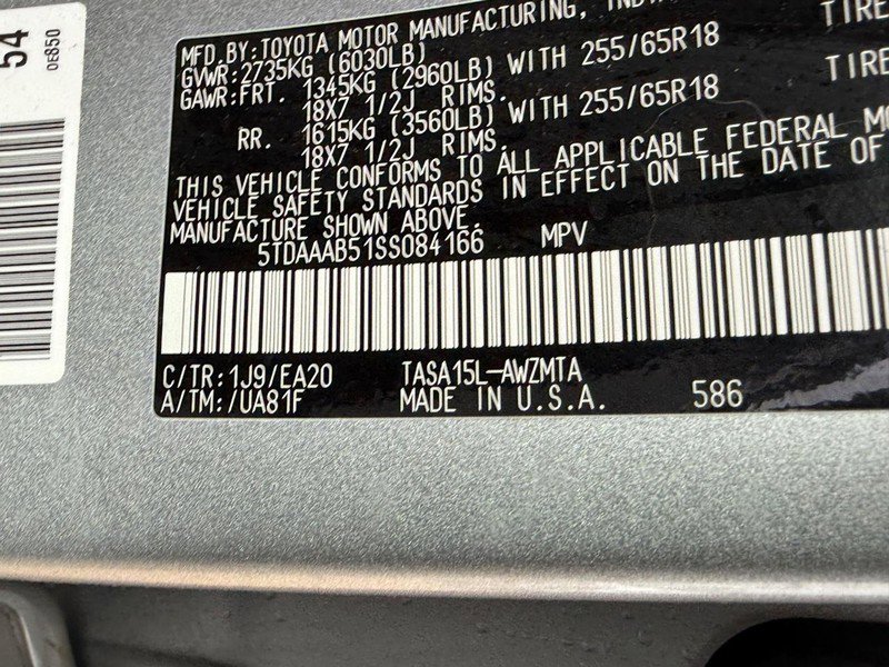 Certified 2025 Toyota Grand Highlander AWD image 24