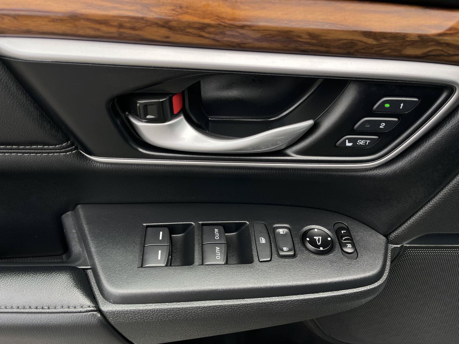 Used 2020 Honda CR-V EX-L image 15