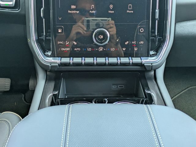 New 2026 GMC Yukon Elevation AWD/4WD image 24
