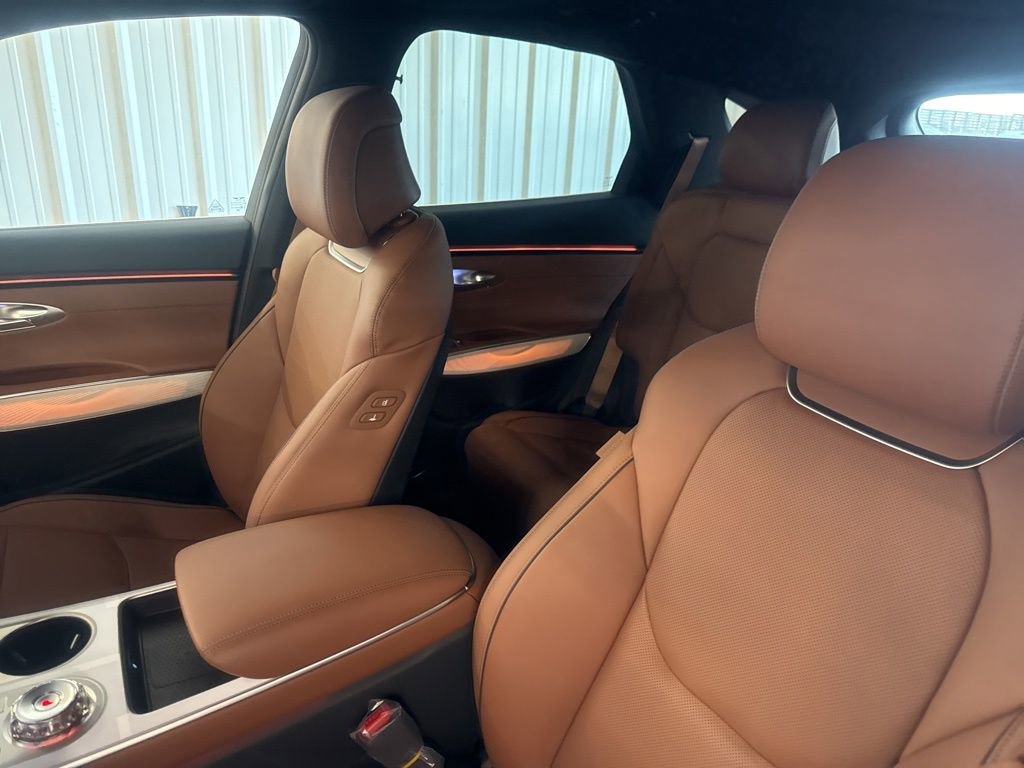 New 2026 Genesis GV70 2.5T Advanced image 12