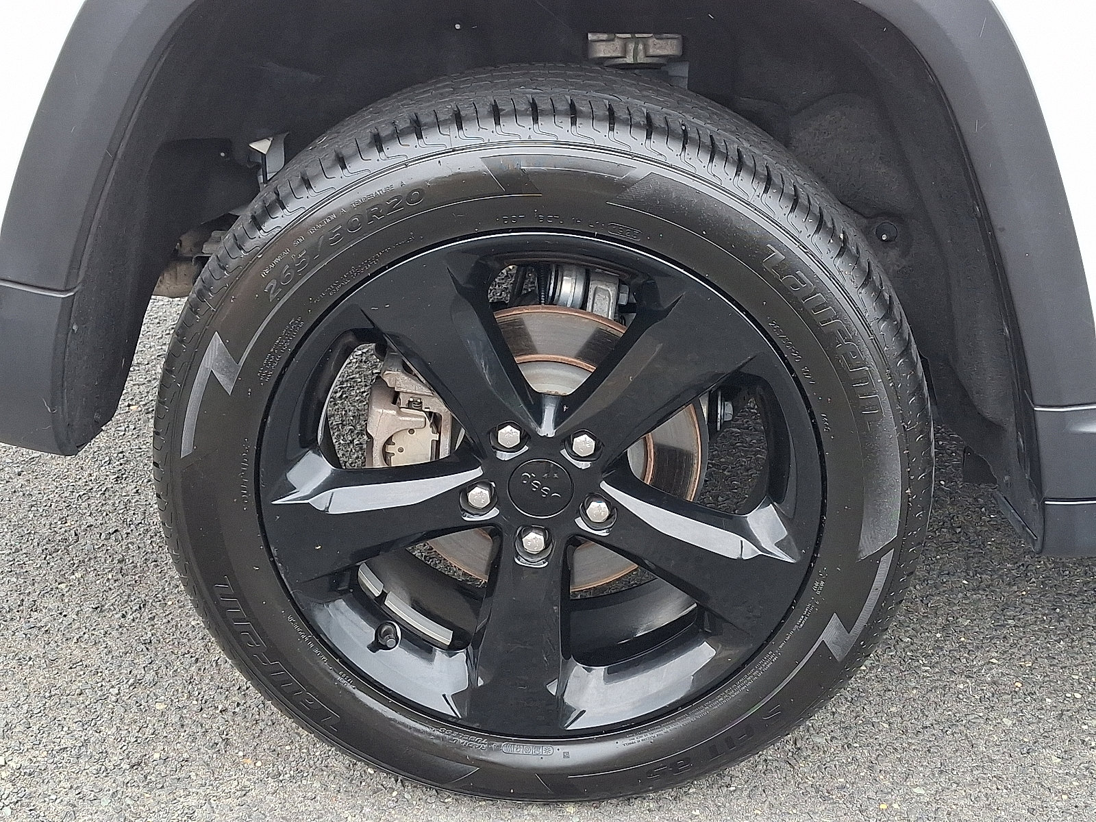 Used 2023 Jeep Grand Cherokee Altitude image 9