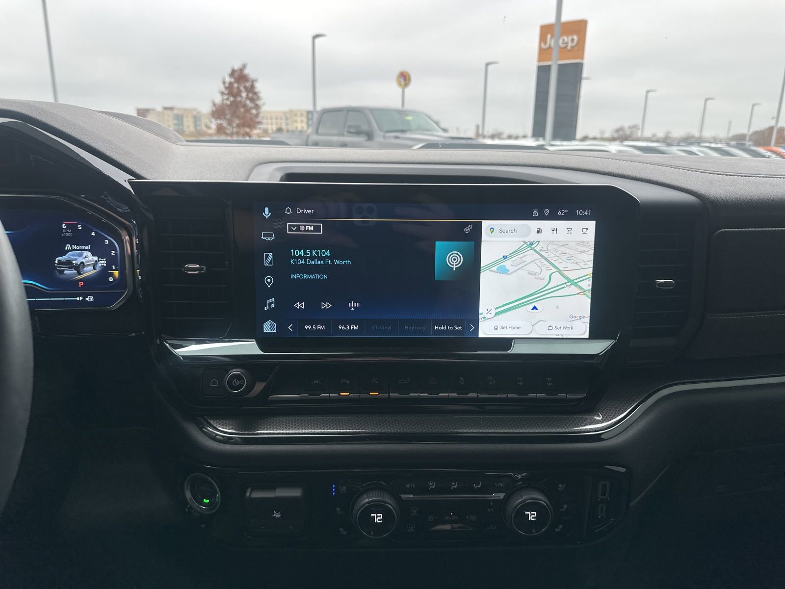 Used 2025 Chevrolet Silverado 1500 ZR2 w/ Technology Package image 12