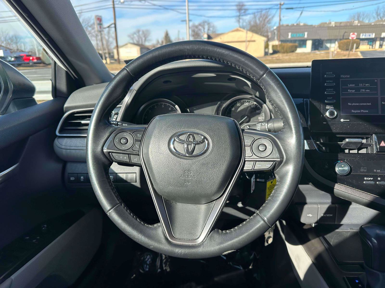 Used 2024 Toyota Camry SE FWD image 12