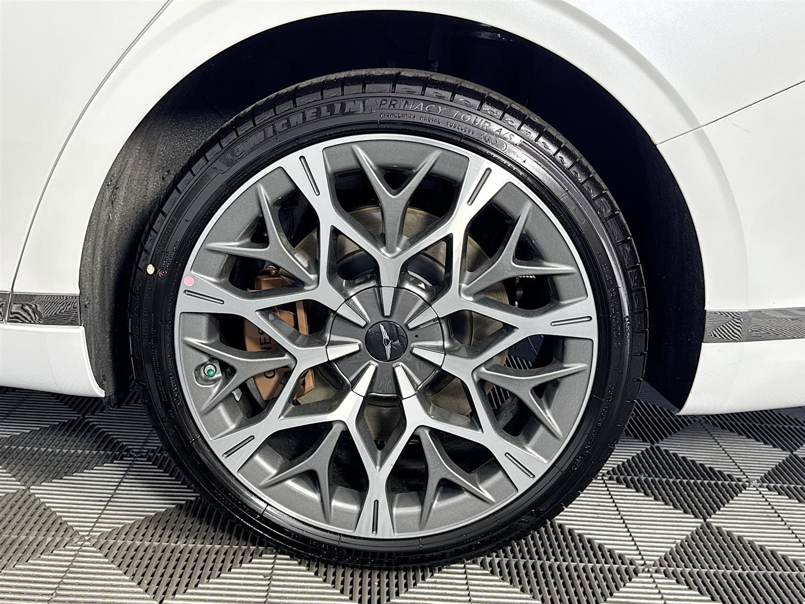 New 2025 Genesis G90 3.5T image 33