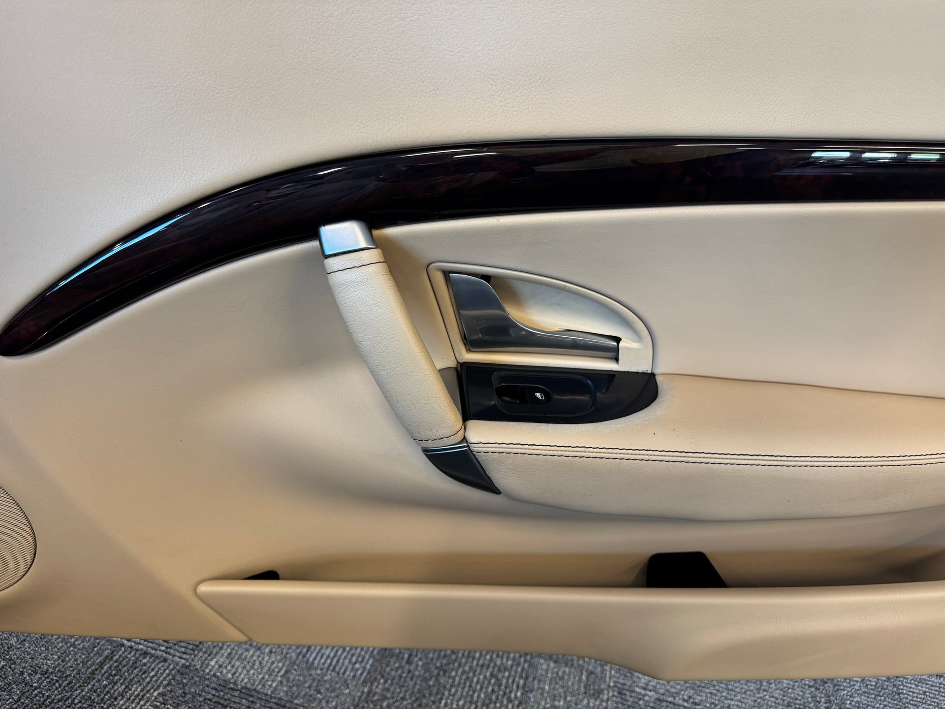 Used 2014 Maserati GranTurismo Convertible RWD image 62