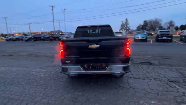 Certified 2022 Chevrolet Silverado 1500 LTZ w/ LTZ Premium Package image 7