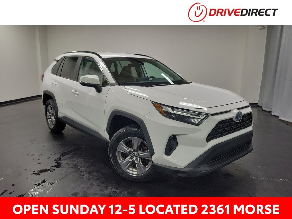 Used 2022 Toyota RAV4 XLE w/ XLE Grade Weather Package
