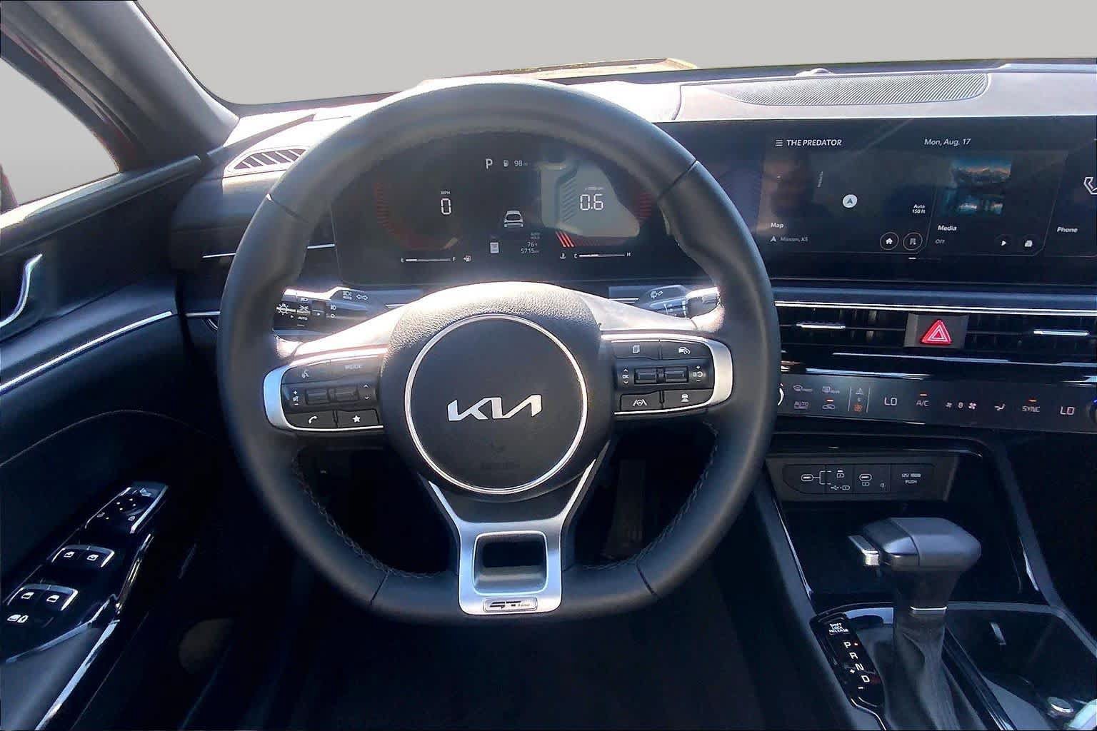 Certified 2025 Kia K5 GT-Line w/ GT-Line Premium Package FWD image 6