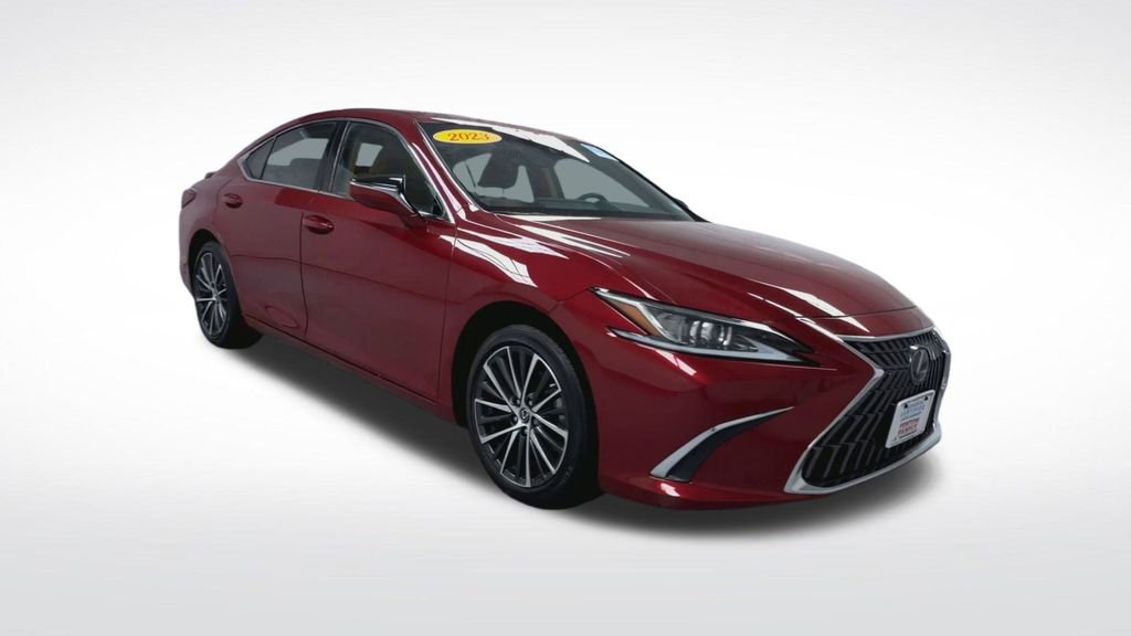 Used 2023 Lexus ES 300h w/ Premium Package image 2