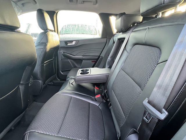 New 2026 Ford Escape SE FWD image 14