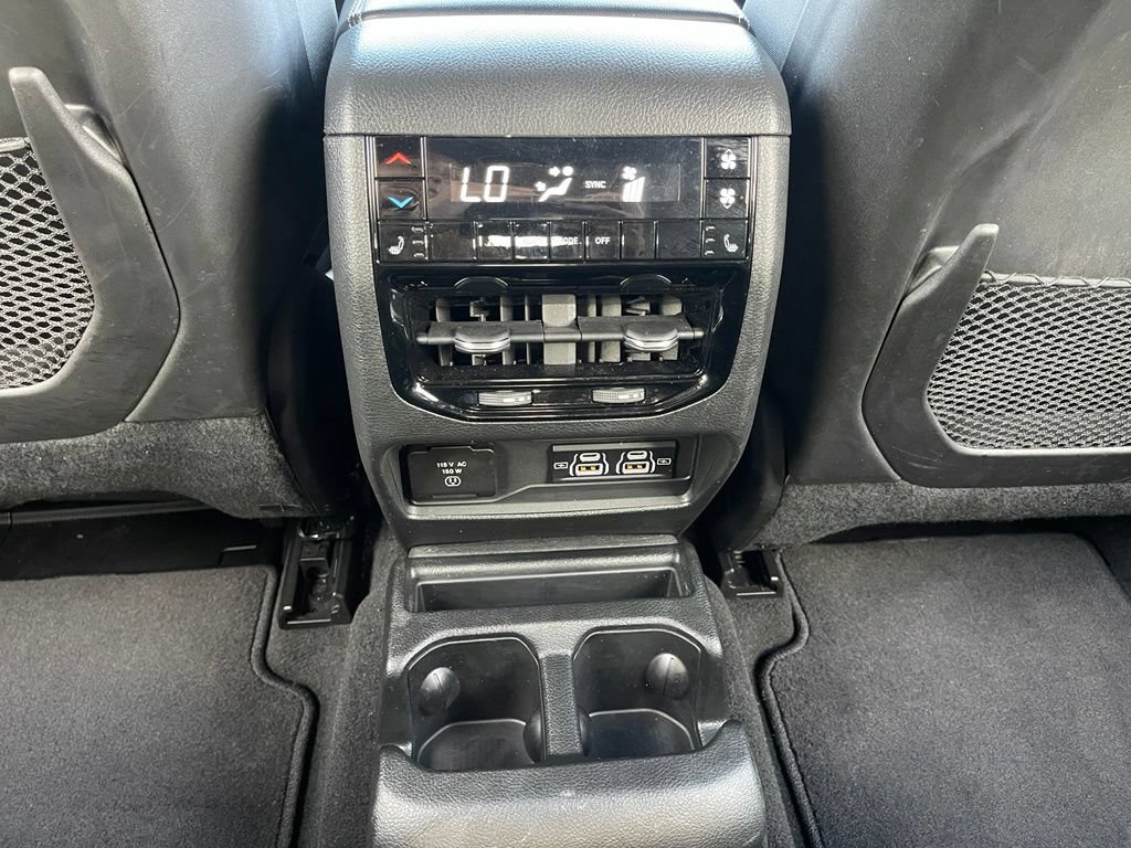 Used 2025 Jeep Grand Cherokee L Limited w/ Luxury Tech Group II AWD/4WD image 44