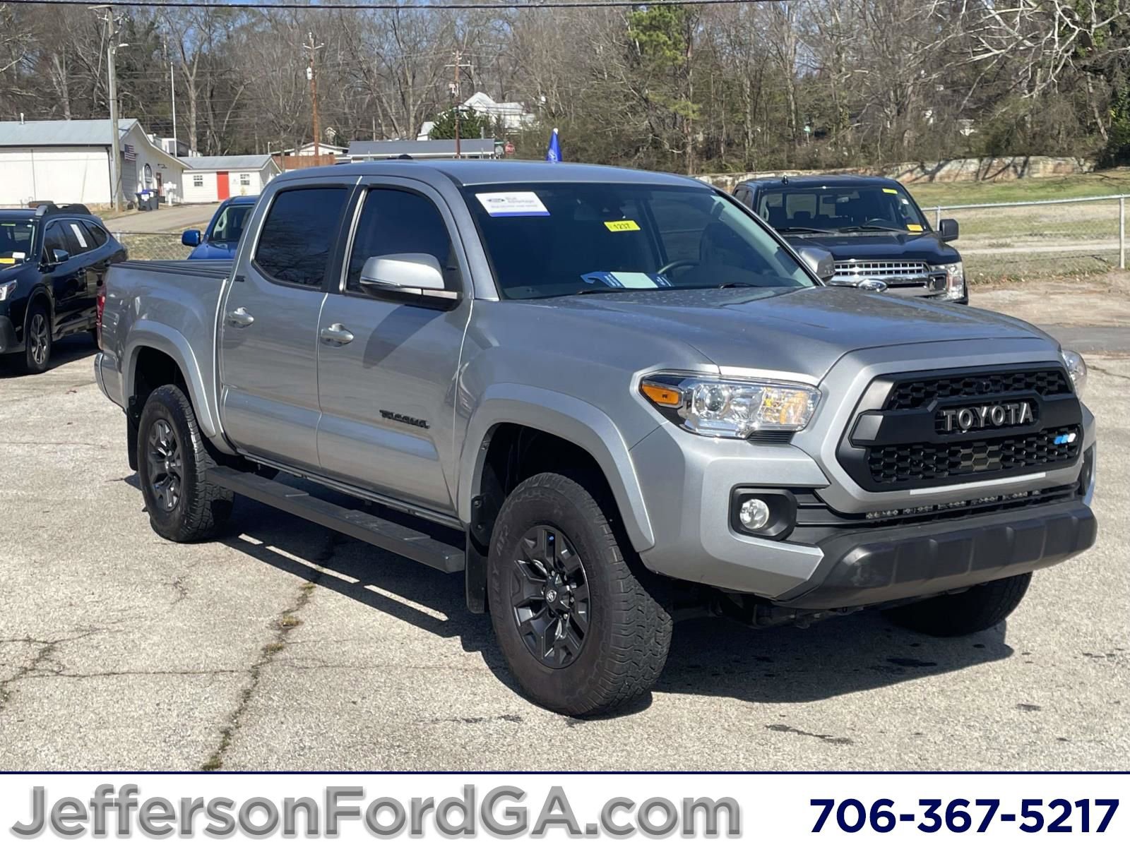 Used 2023 Toyota Tacoma SR5 w/ Technology Package image 1