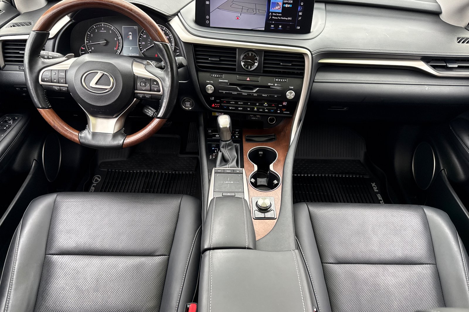 Used 2022 Lexus RX 350L Premium w/ Premium Package AWD/4WD image 13
