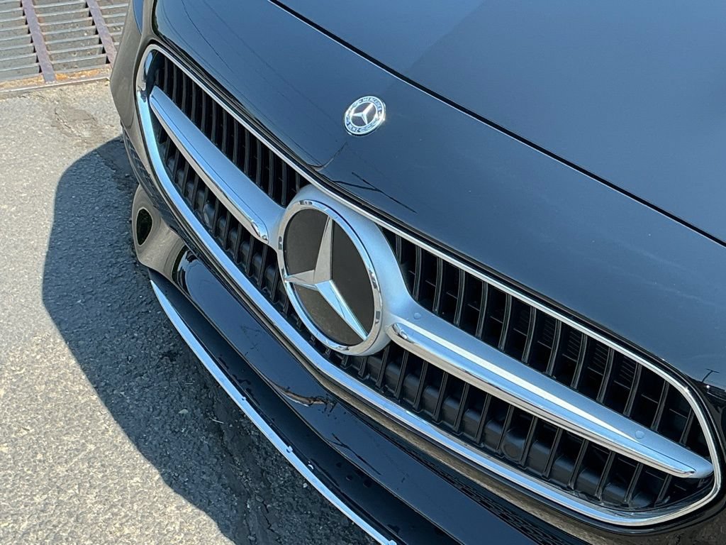 New 2026 Mercedes-Benz C 300 4MATIC Sedan image 4