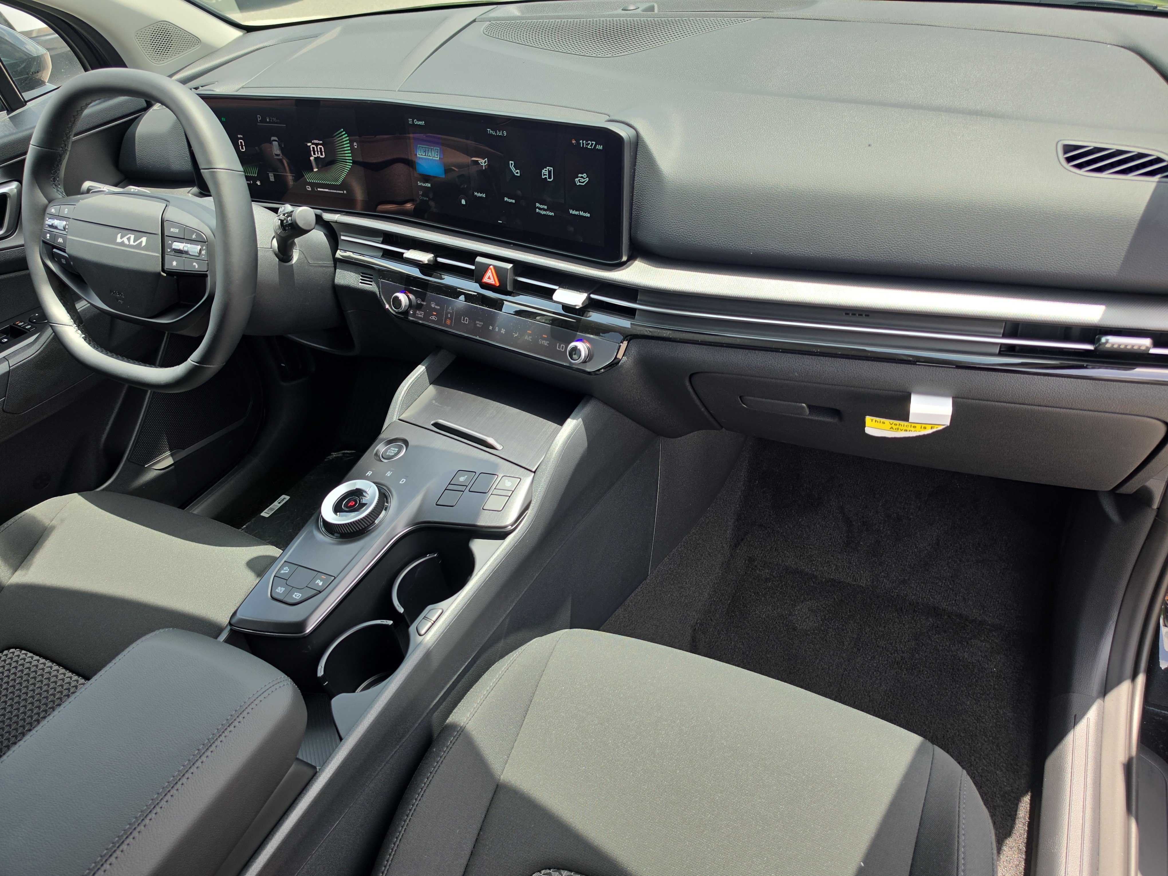 New 2027 Kia Sportage LX FWD image 11
