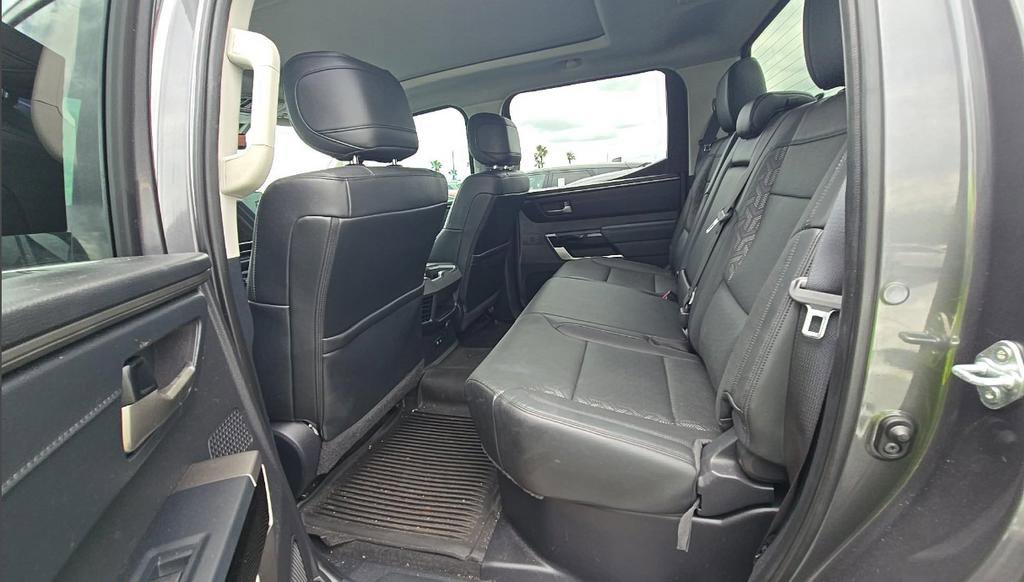 Used 2022 Toyota Tundra Limited AWD/4WD image 12