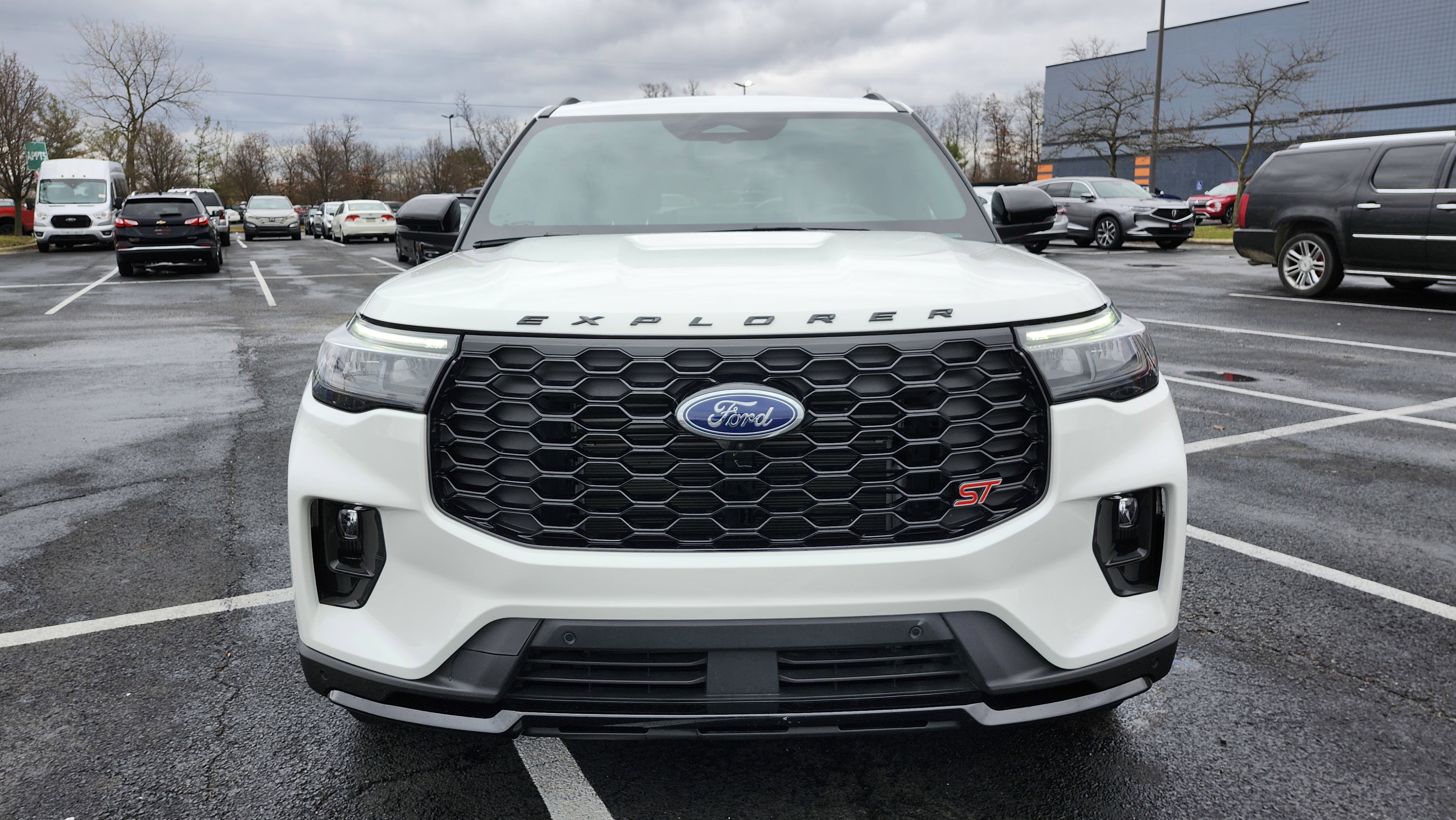 Used 2025 Ford Explorer ST w/ Sun And Sound Package image 14