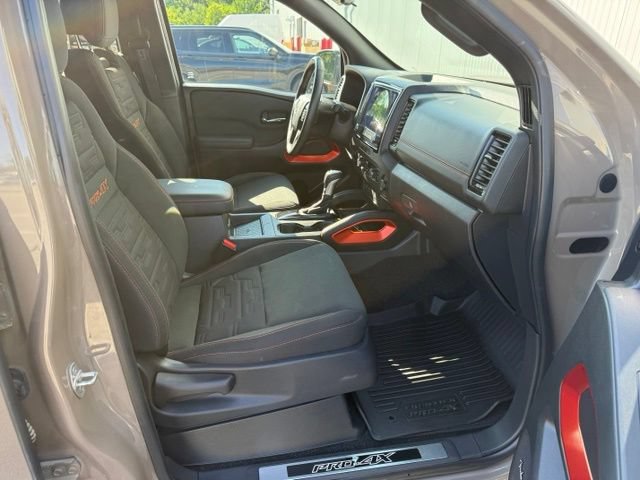 Certified 2023 Nissan Frontier PRO-4X w/ Pro Convenience Package AWD/4WD image 28