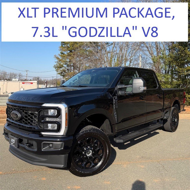 Used 2025 Ford F250 XLT w/ Black Appearance Package