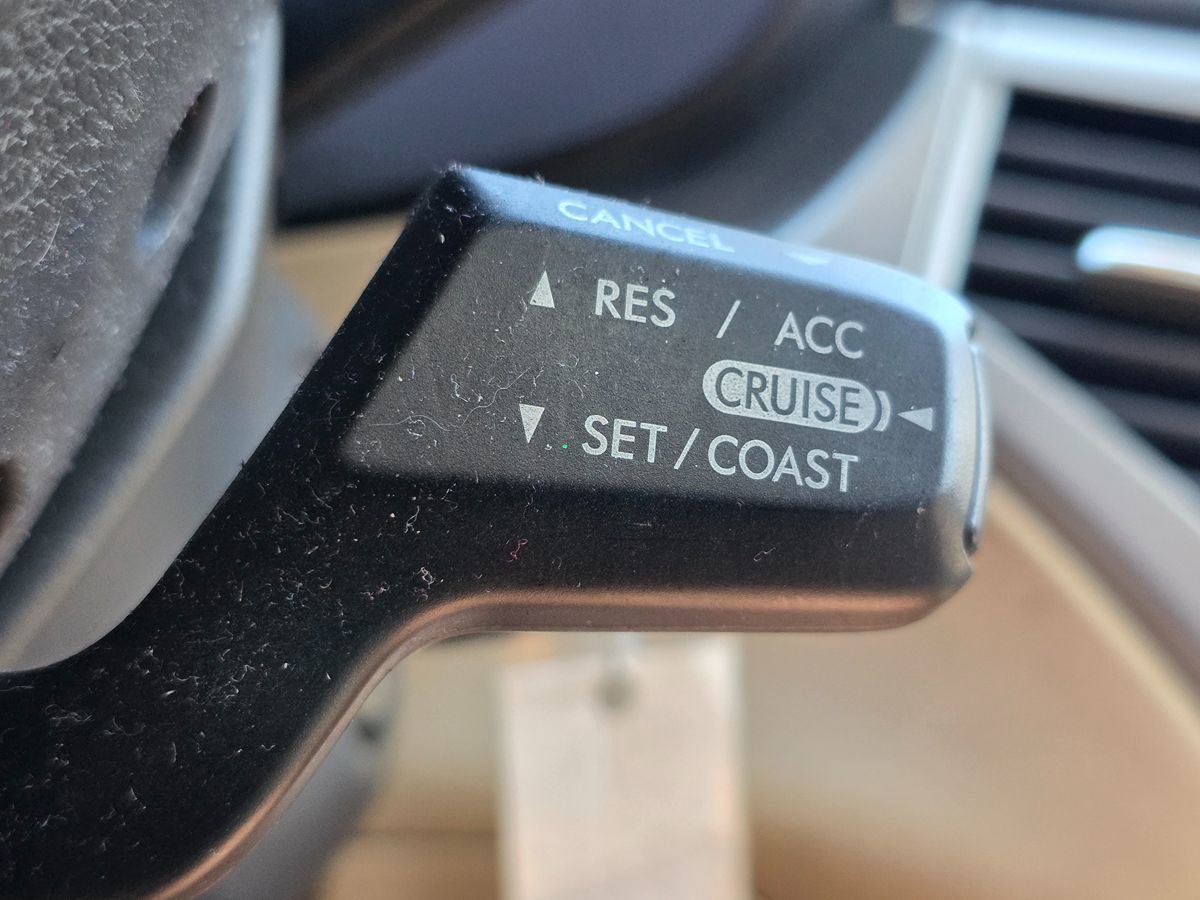 Used 2009 Subaru Tribeca Limited AWD/4WD image 29