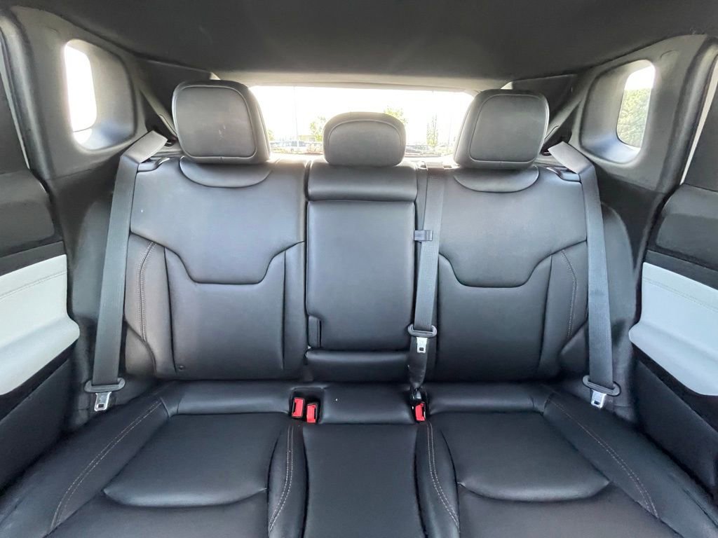 Used 2024 Jeep Compass Limited AWD/4WD image 29