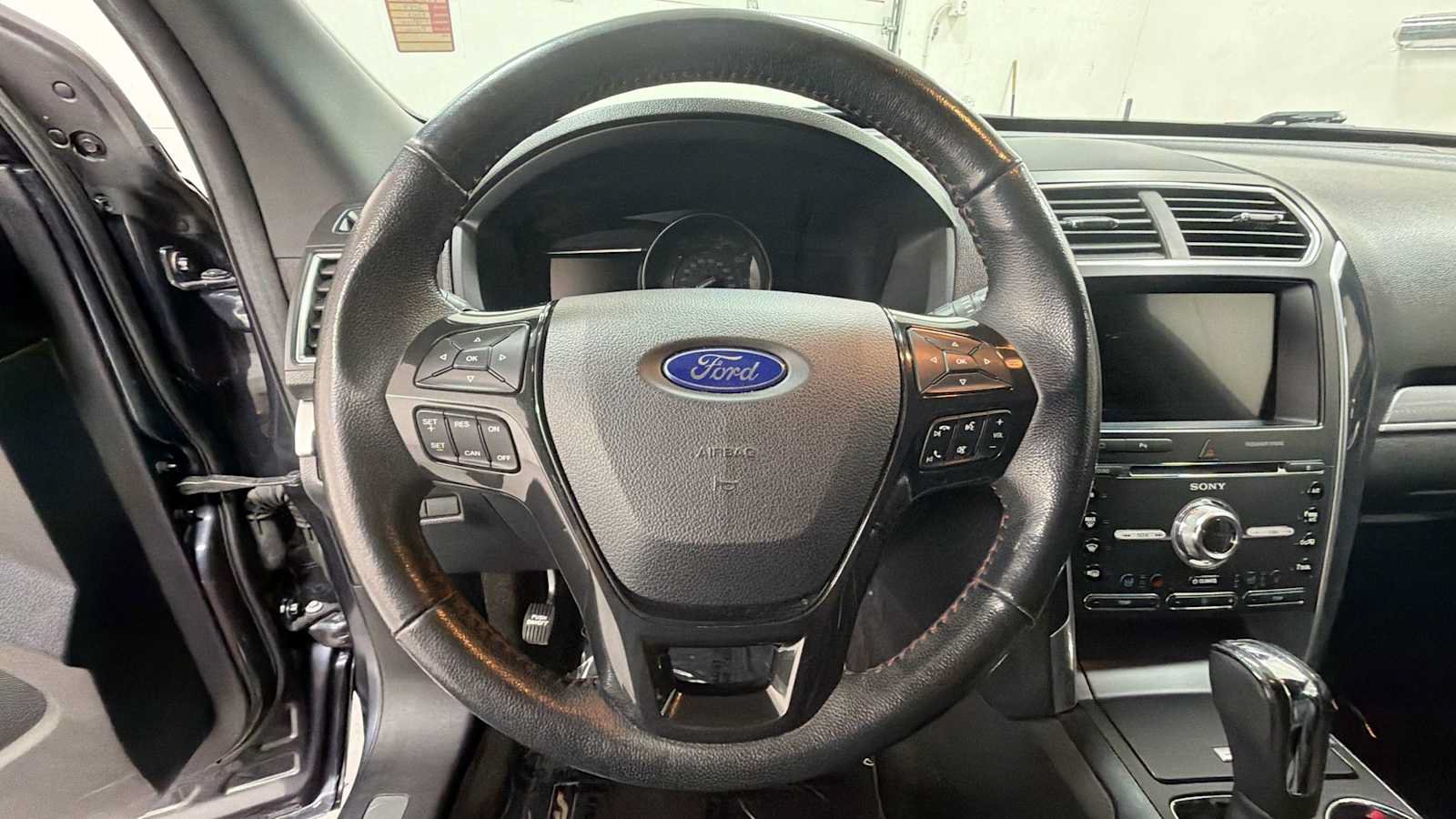 Used 2017 Ford Explorer Sport w/ Equipment Group 401A AWD/4WD image 16