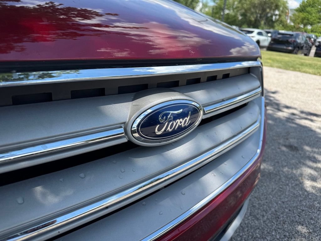 Used 2017 Ford Escape SE FWD image 11