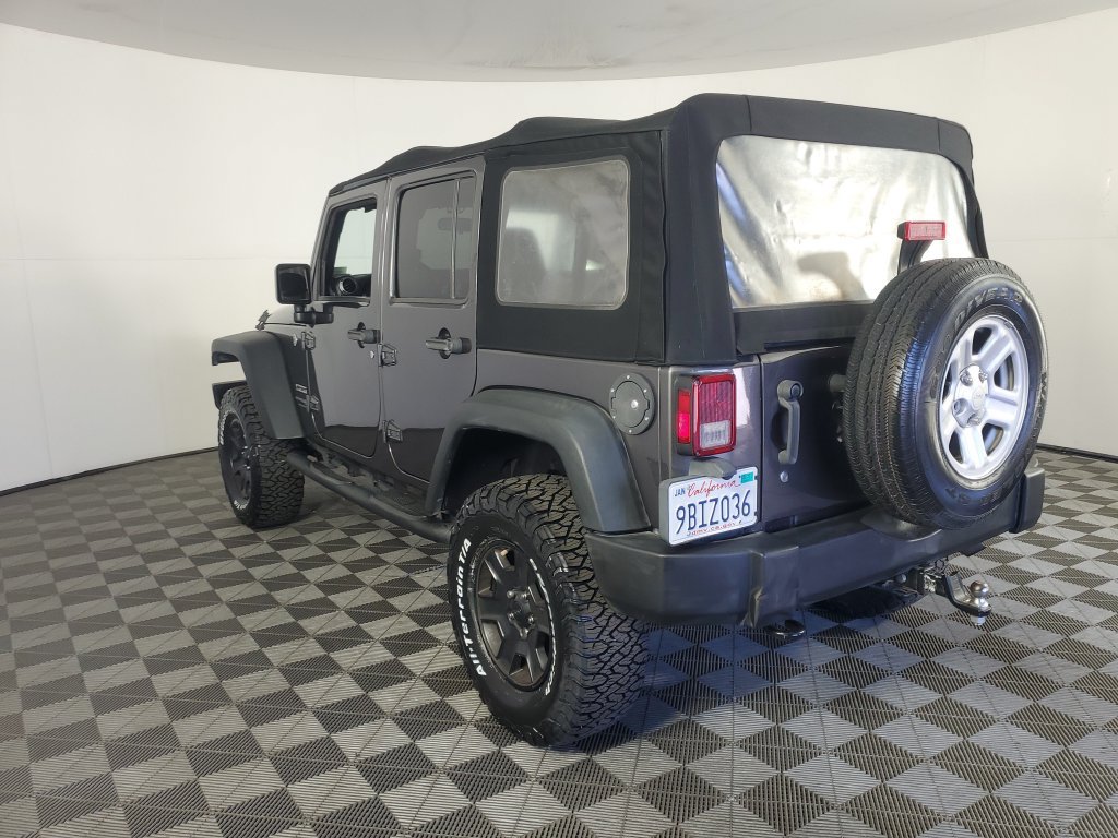 Used 2018 Jeep Wrangler Unlimited Sport w/ Connectivity Group AWD/4WD image 6