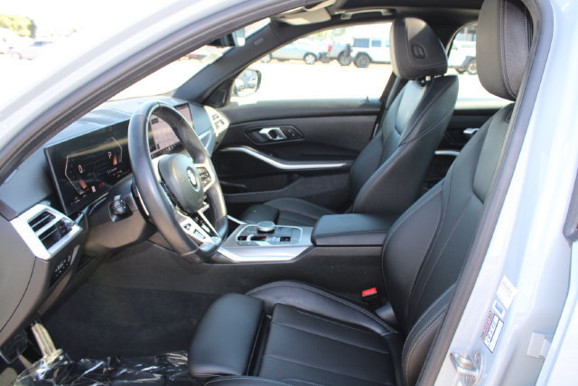 Used 2026 BMW 330i xDrive Sedan AWD/4WD image 35