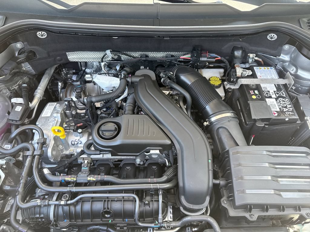New 2026 Volkswagen Taos SE AWD/4WD image 18