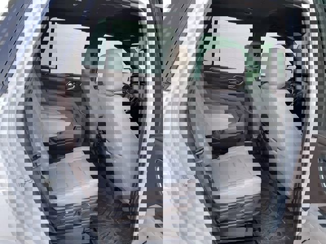 Used 2024 Chevrolet Tahoe Z71 w/ Luxury Package AWD/4WD image 14