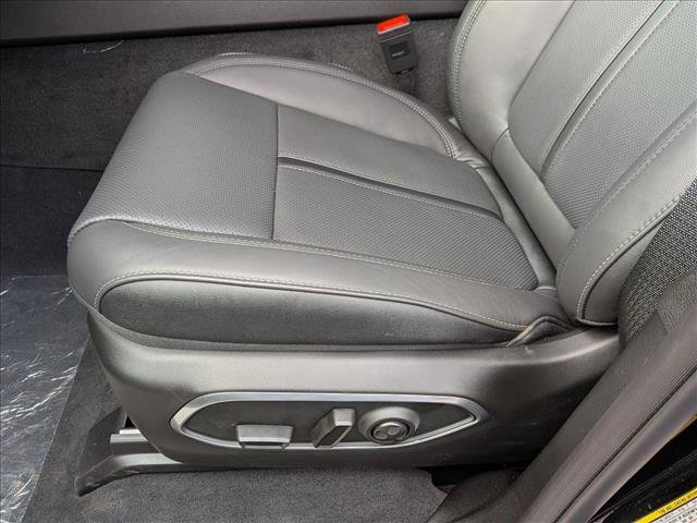 New 2026 Jeep Grand Wagoneer Limited AWD/4WD image 4