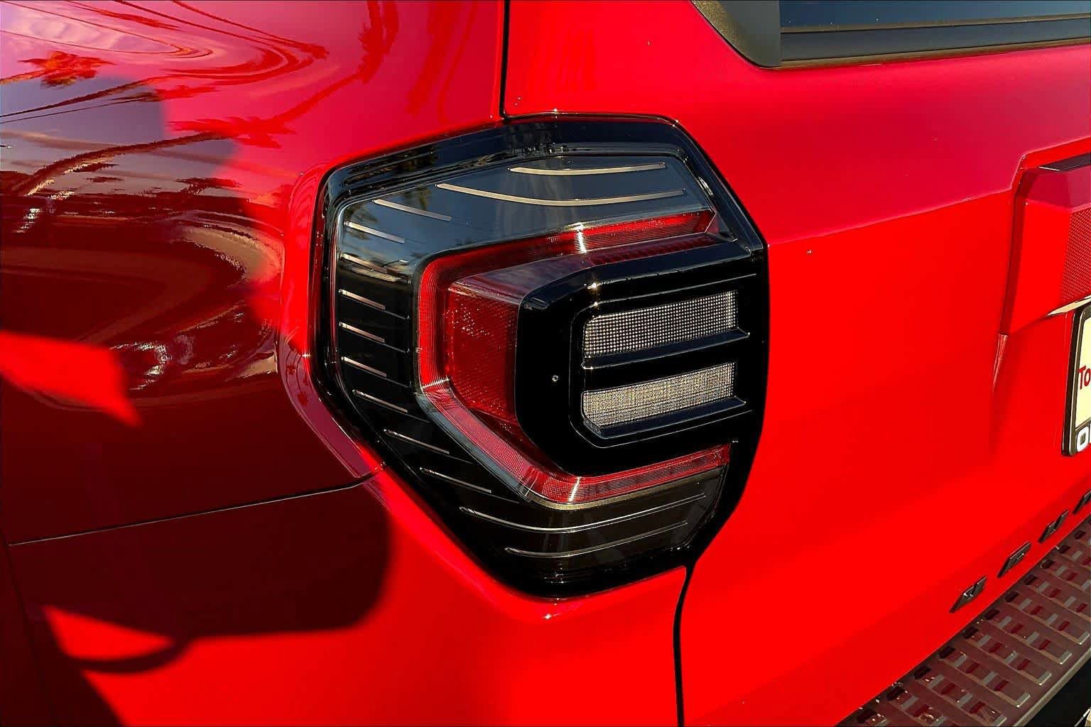 Used 2025 Toyota 4Runner TRD Sport AWD/4WD image 28