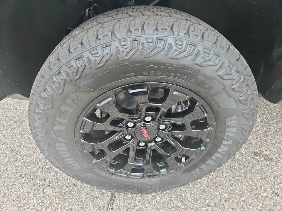 New 2026 GMC Canyon Elevation w/ Convenience Package AWD/4WD image 36