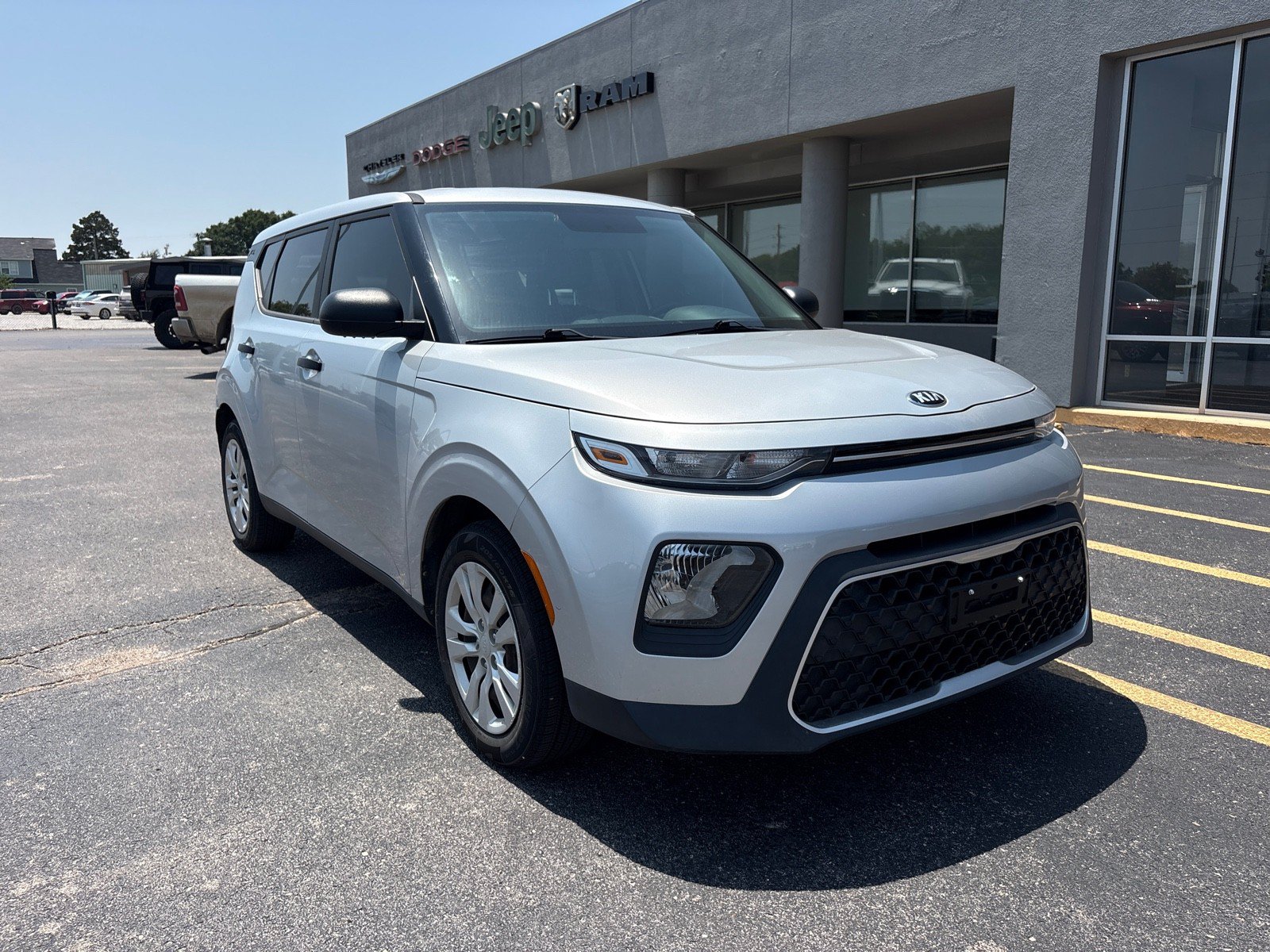 Used 2020 Kia Soul LX FWD image 3