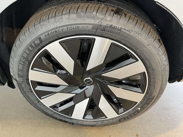 New 2026 Volvo EX90 Plus AWD/4WD image 9