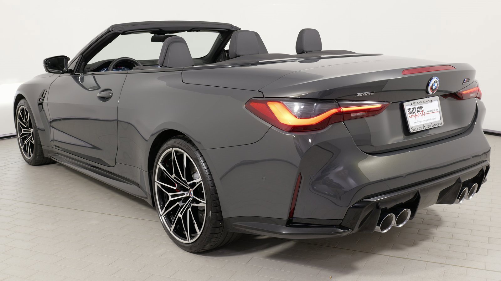 Used 2023 BMW M4 xDrive Competition image 17