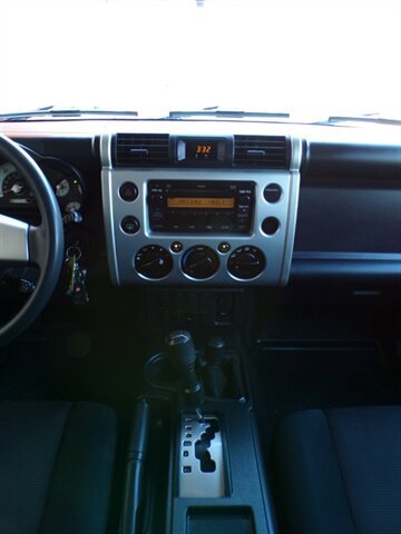Used 2007 Toyota FJ Cruiser 4WD image 29