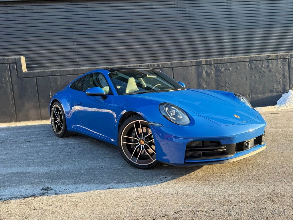 Certified 2025 Porsche 911 Carrera image 12