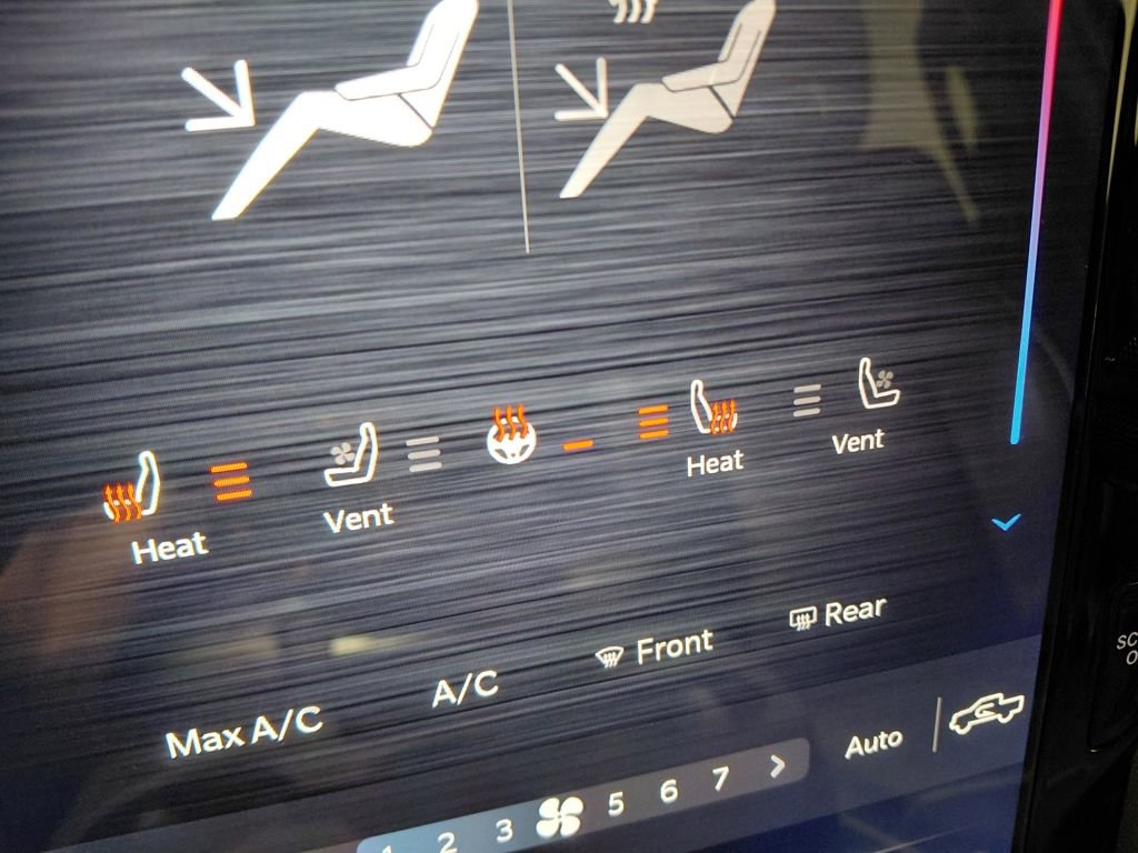 Used 2023 RAM 2500 Laramie image 6