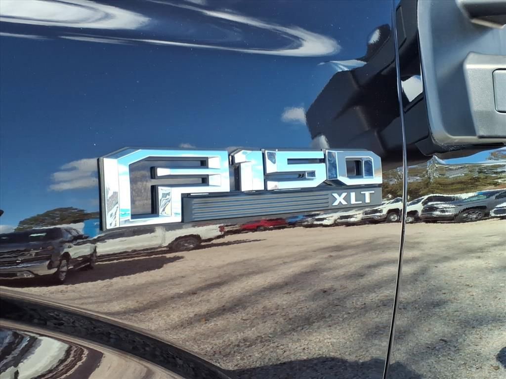 Used 2018 Ford F150 XLT w/ Equipment Group 302A Luxury image 32