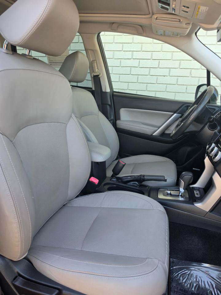Used 2017 Subaru Forester 2.5i Limited AWD/4WD image 14