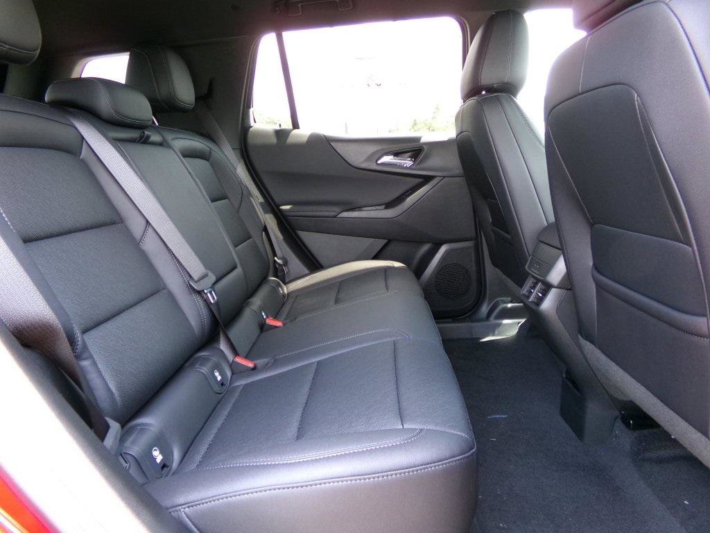 New 2026 Chevrolet Equinox LT w/ Convenience Package II image 17