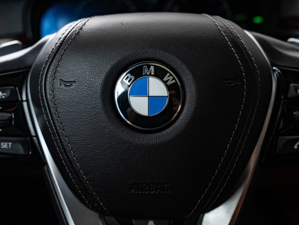 Used 2019 BMW 540i xDrive w/ Executive Package AWD/4WD image 31
