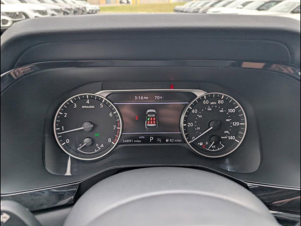 Used 2024 Nissan Pathfinder SV image 15