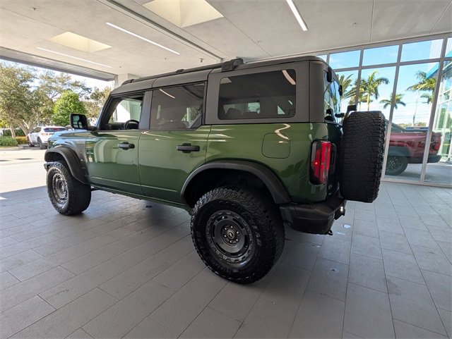 Used 2023 Ford Bronco Everglades image 9